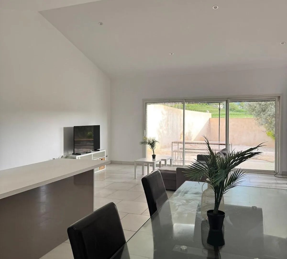 Holiday home Maison Mila Gardanne
